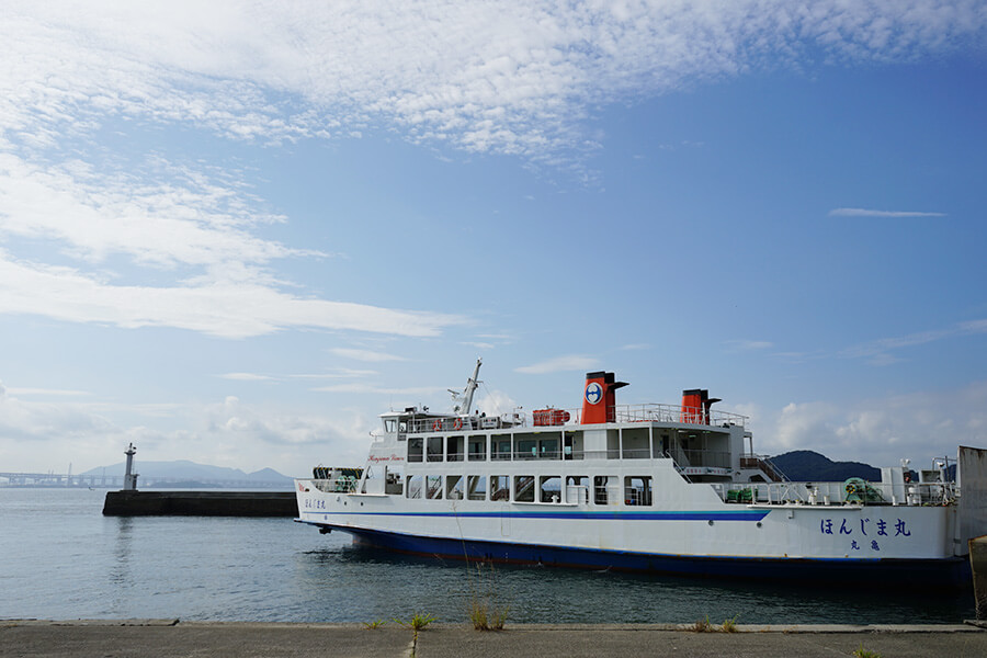 本島泊海岸