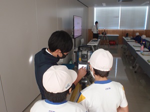 陶小学校団体見学2